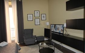 Holiday In Home Suite Archimede